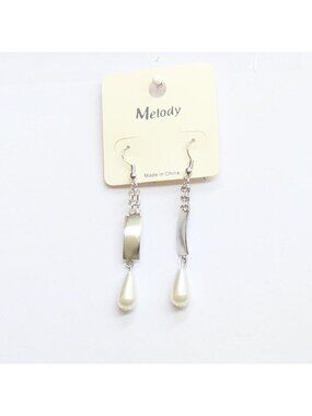 NWT Melody Fashion Dangly Rhinestone Faux Pearl Drop Earrings Silver Gray 2.75"